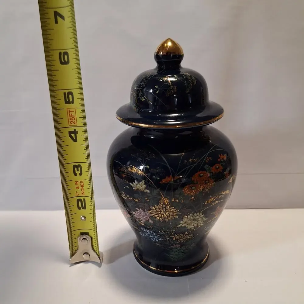 Vintage TOYO JAPAN Kiku Blue Floral Ginger Jar Lidded Vase Hand Painted 6.5